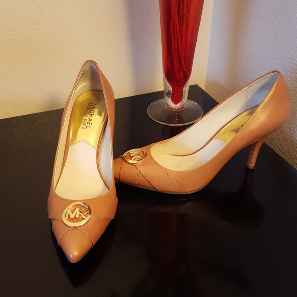 Michael Kors Shoe